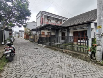 Rumah Selatan Kampus Uii Jalan Kaliurang Km 13 Yogyakarta